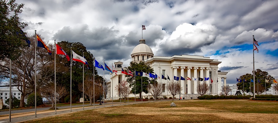 Alabama Daily Fantasy Sports Bill Passes by Razor Thin Margin