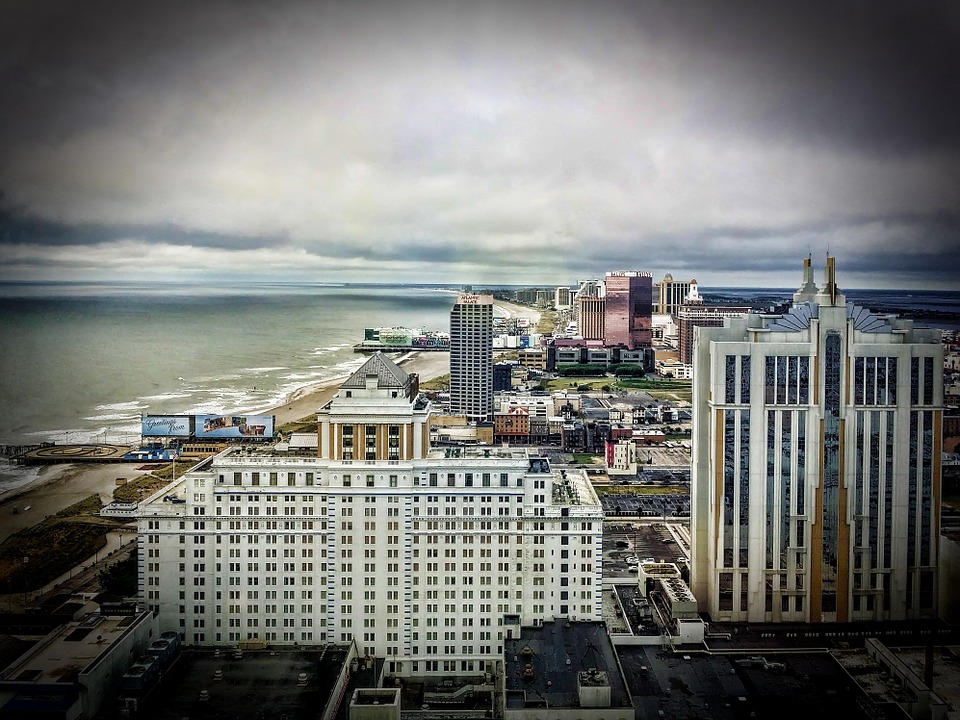 Atlantic City Casinos Post First Revenue Gains in a Decade