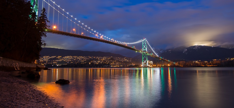 British Columbia considering cashless casinos to fight money laundering