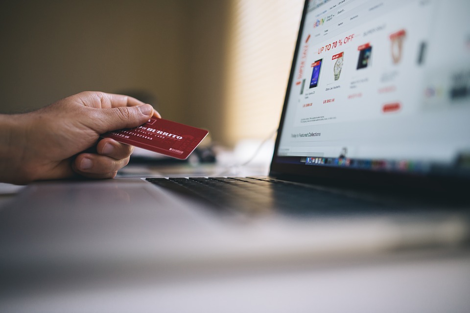 HSBC bank bans credit card gambling transactions