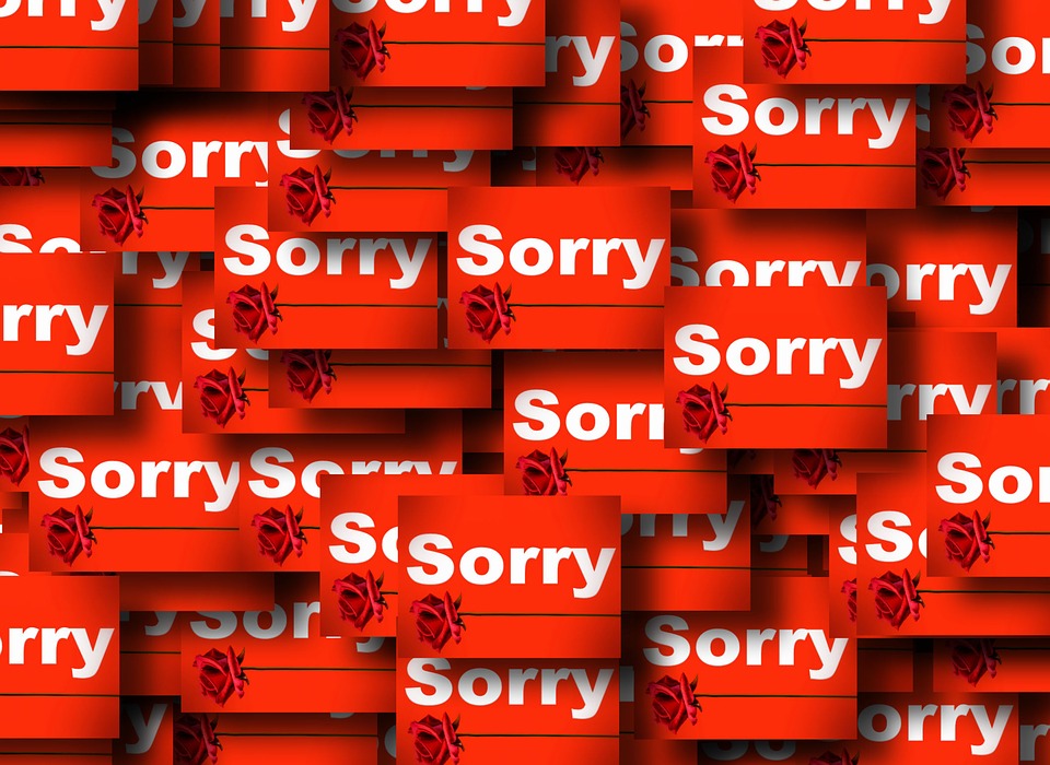 Saying Sorry Online is Tough…But You Need to Do it Anyways