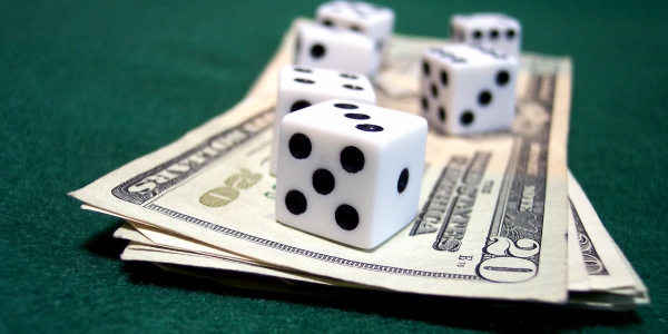 How Do Online Casinos Make Money?