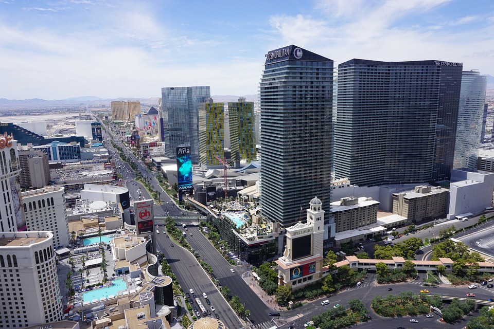 OJ Simpson sues Cosmopolitan Las Vegas for discrimination