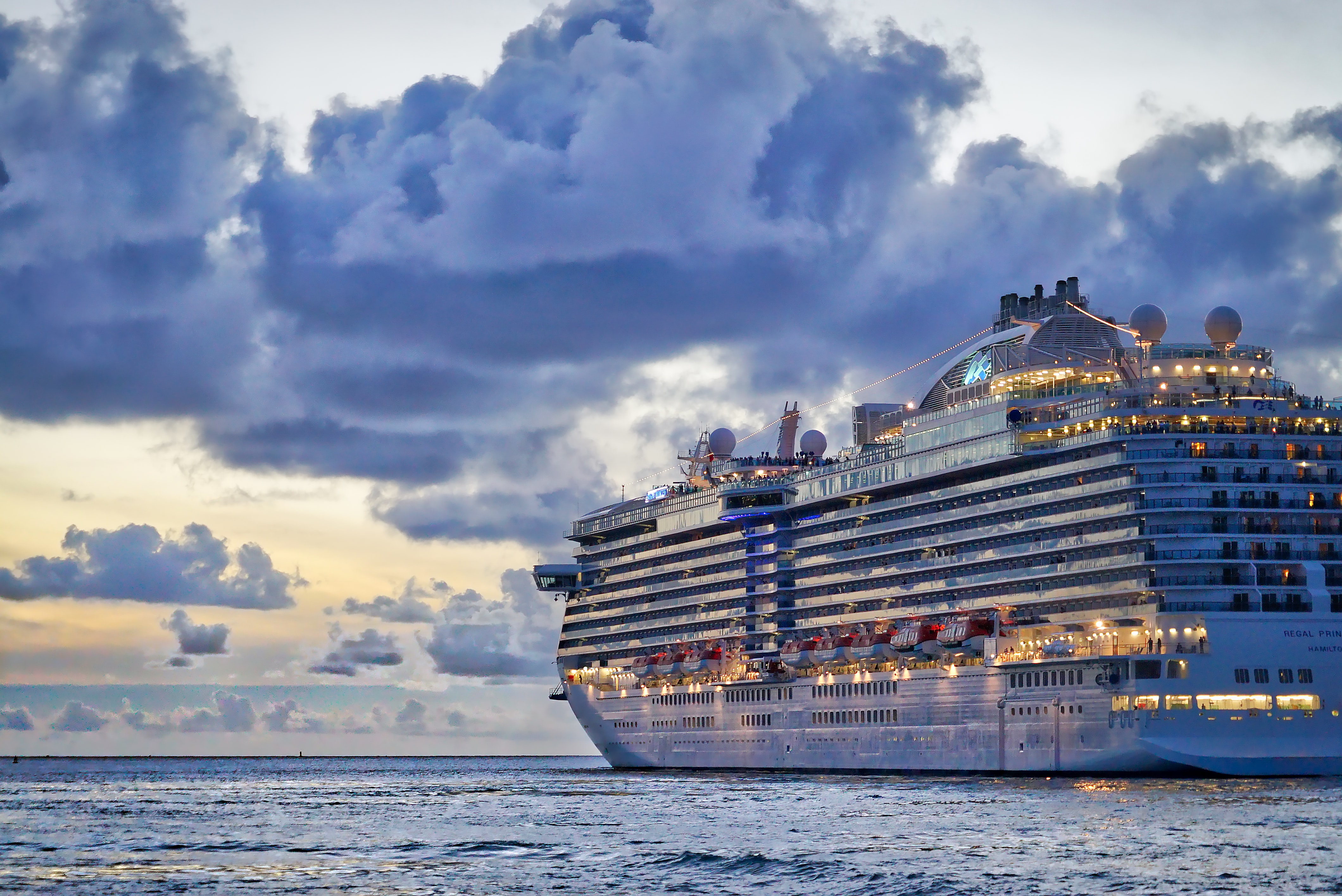 BetMGM Partners with Carnival Cruise on Cruise Ship Casinos
